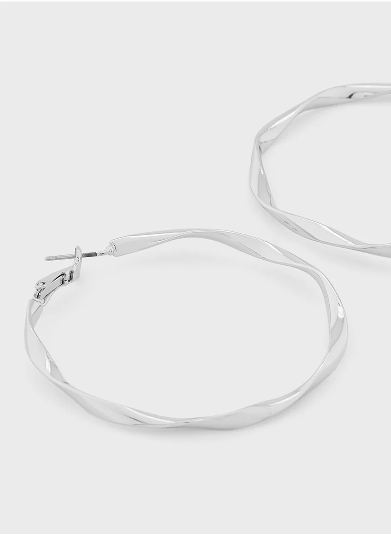 ايلا Twisted Hoop Earrings