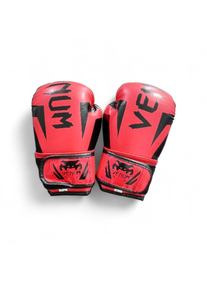 فينوم ​قفازات ملاكمة احترافية للأطفال من VENUM - مقاس 6 أونصة (6 OZ) - Image 3