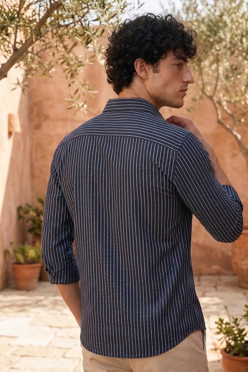 LOUIS PHILIPPE قميص لويس فيليب للرجال من القطن مخطط بقصة ضيقة (LYSFCSLBL01793_أزرق، 42) - Image 5