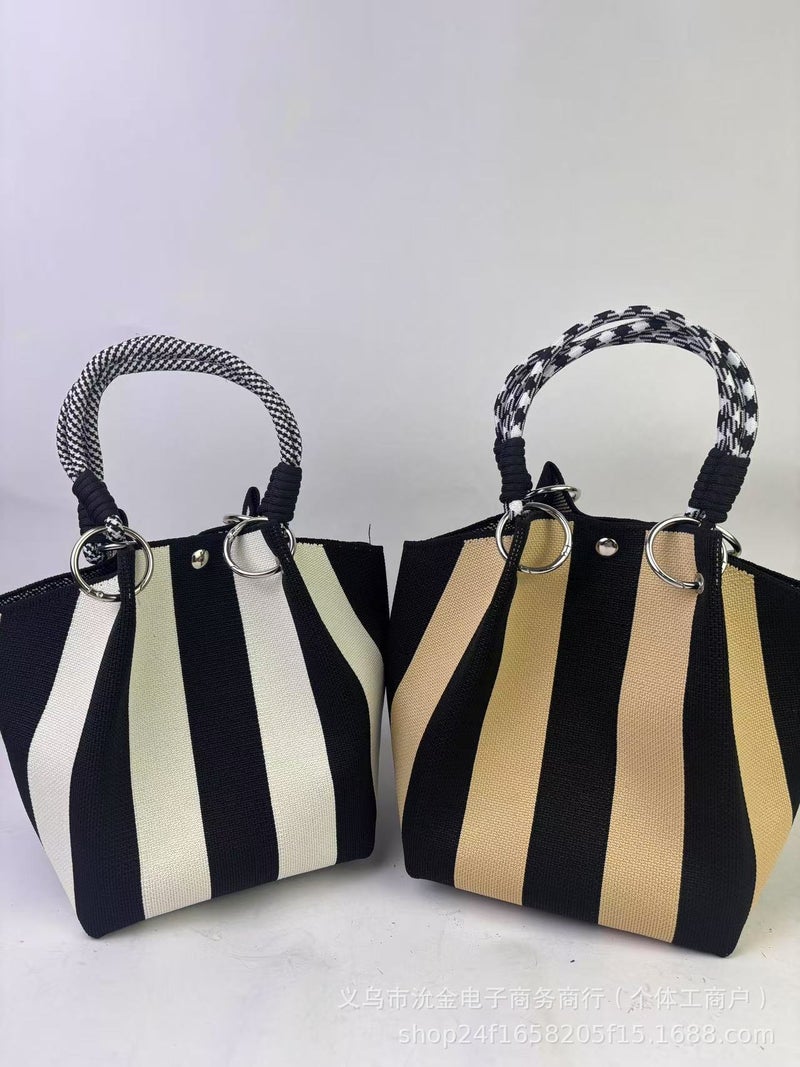 New Ins Style Niche Design Knitted Handbag Fashionable White Tower Shopping Po Hand Bag Bucket Bag 2 - Image 3