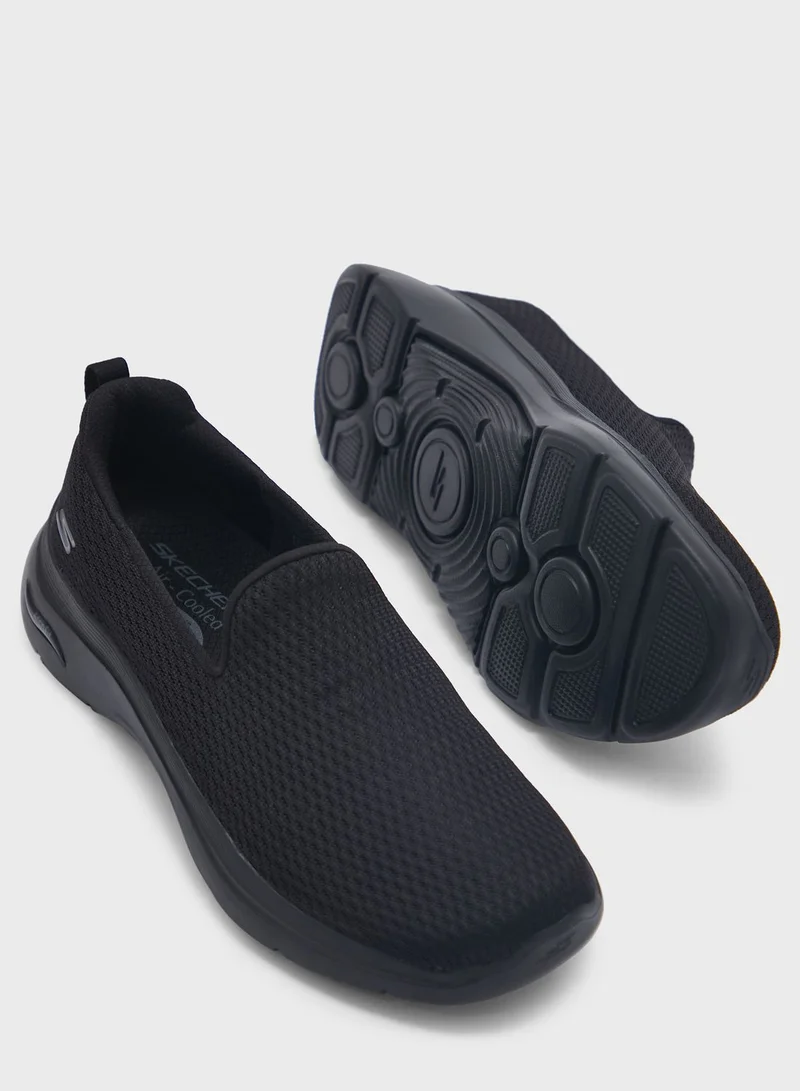 SKECHERS Go Walk Arch Fit 2.0