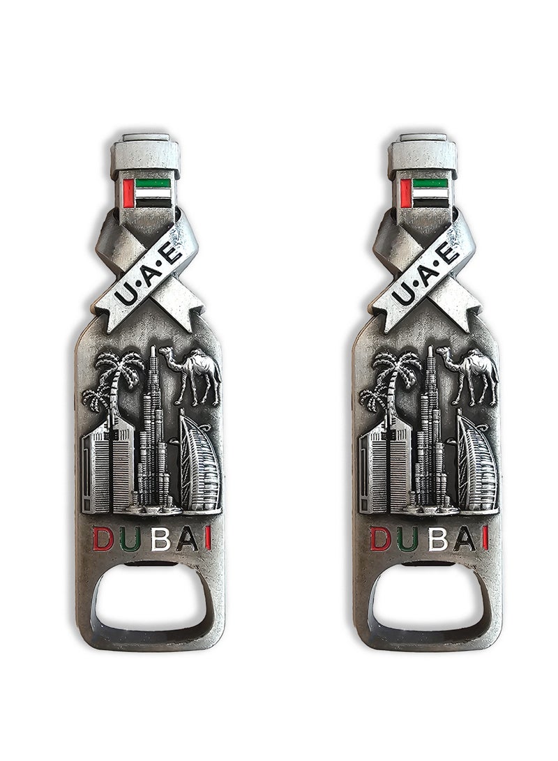سوق الهدايا التذكارية قطعتان من فتاحات زجاجات مغناطيسية للثلاجة على شكل زجاجات، تتميزان بمعالم دبي الشهيرة - تذكار أنيق وعملي من دبي للمنزل أو كهدية، لون عتيق - Image 1