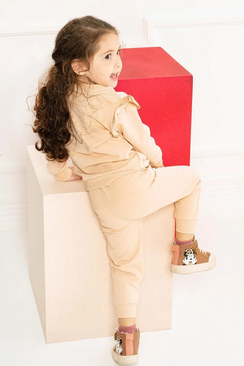 أكار Crew Neck Long Sleeve Beige Color Girl Tracksuit Set