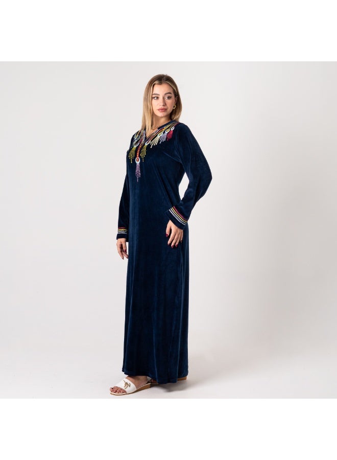 زيكوتكس  جلابية قطيفة شتوية كحلي بتطريز ملون مميز - دفء وفخامة - Image 3