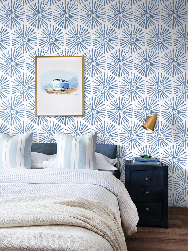 Guvana 17.3''Ã—118'' Peel and Stick Wallpaper Blue and White Wallpaper Modern Geometric Contact Paper for Bathroom Bedroom Striped Self-Adhesive Wall Paper for Cabinets Drawer - Image 3