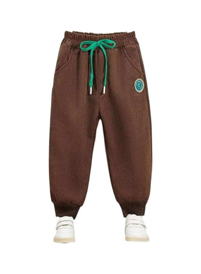 يونيكي Brown Regular Fit Mid Rise Applique Trackpant