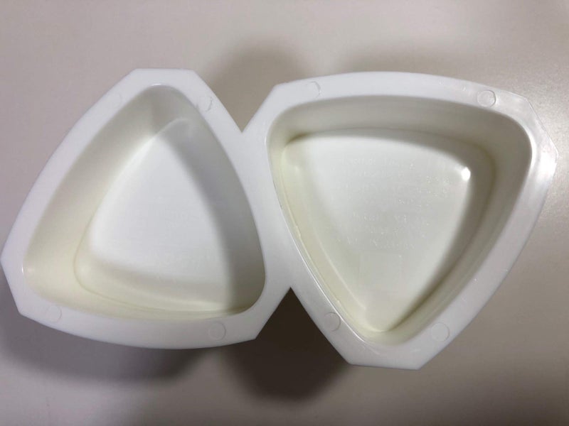 Daiso Simple Triangular Onigiri Rice Ball Maker - Image 3