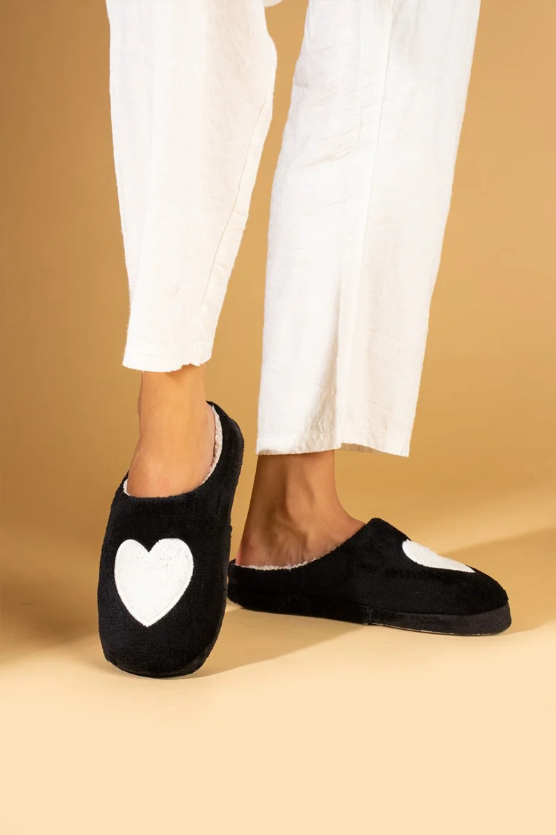 Pembe Potin Pink Potin Heart Patterned Closed Front Polar Comfortable Mould Women's Home Slippers CK-390-23