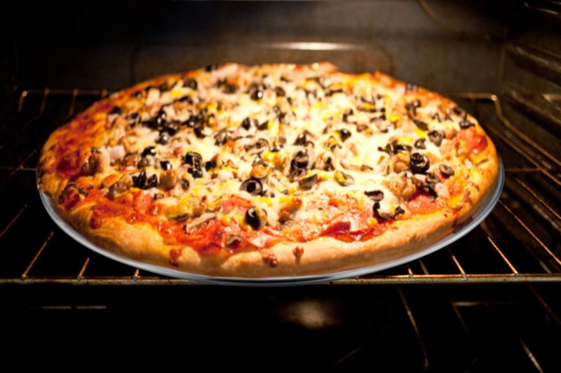 TeamFar Pizza Pan, 13.4 inch Stainless Steel Large Pizza Pan Tray Round Oven Baking Bakeware, Healthy & Heavy Duty, Oven & Dishwasher Safe - Image 4