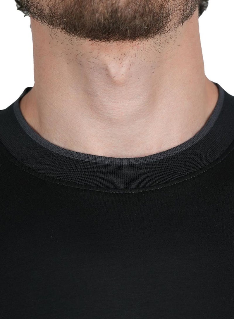 GIORDANO Men’s Cotton Interlock Liquid Touch Slim Fit Tee - Image 3