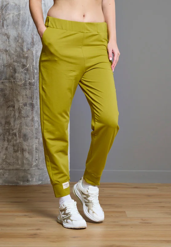 ذوق Tapered Hem Contrast Label Joggers