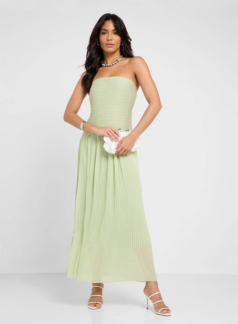 ايلا فستان بدون حمالات مطوي - Image 1