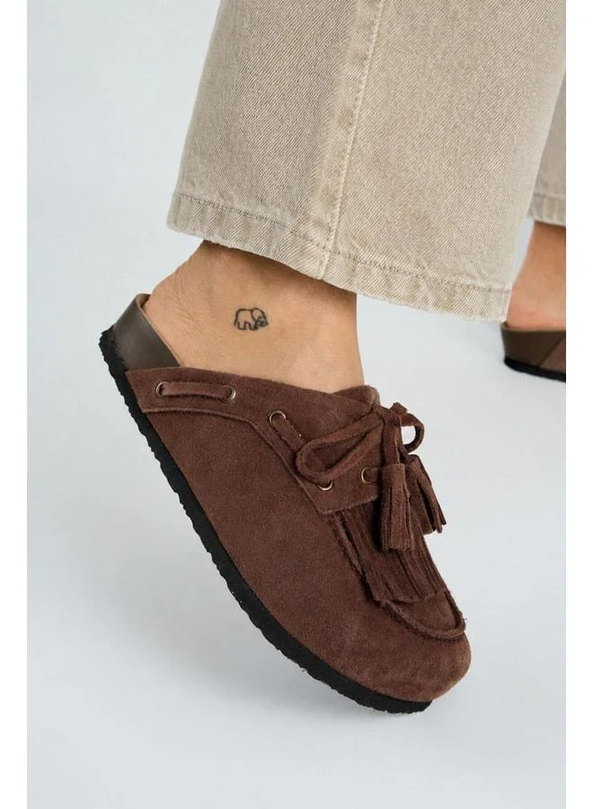 Valleria Women's Genuine Leather Fringed and Strappy Coffee Slippers.