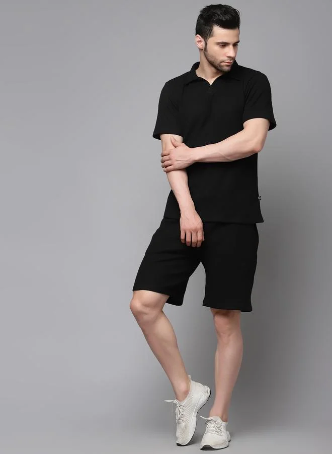 تايك تو طقم منسق من بولو وشورت محبوك بنمط وافل