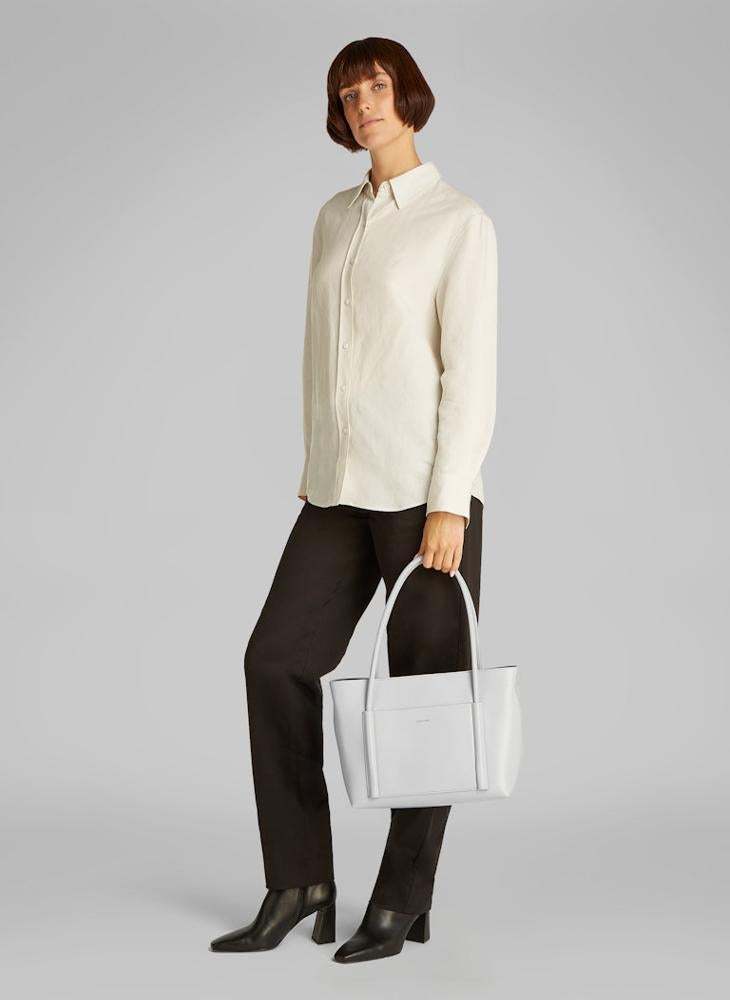 CALVIN KLEIN MEDIUM SHOPPER  - Image 4