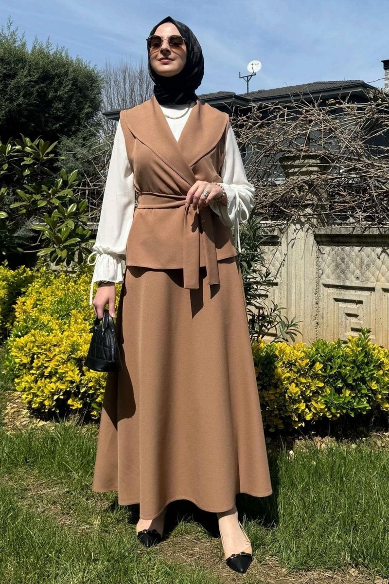 Rabia Şamlı Rabia Damask Elegant Skirt Vest Set Camel - Image 1