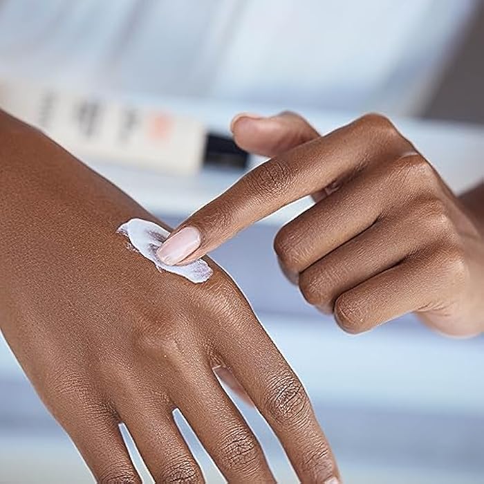 AHAVA Even Tone & Radiance CC Cream, Color & Skin Protection, Broad Spectrum, SPF 30 - Lightweight Sheer Color Correcting Cream to even out skin tone, enriched with exclusive Osmoter, 1 Fl.Oz - Image 5