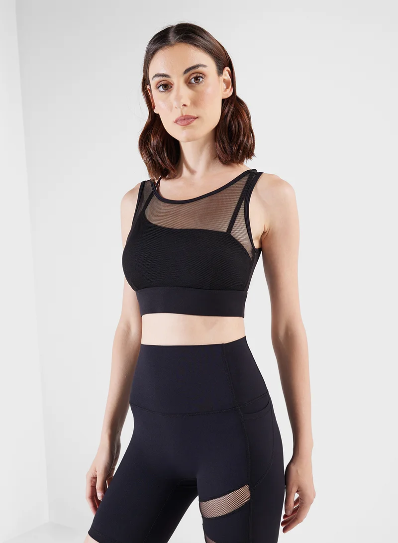 فورورد Sheer Mesh Panel Detail Sports Bra & Short Set