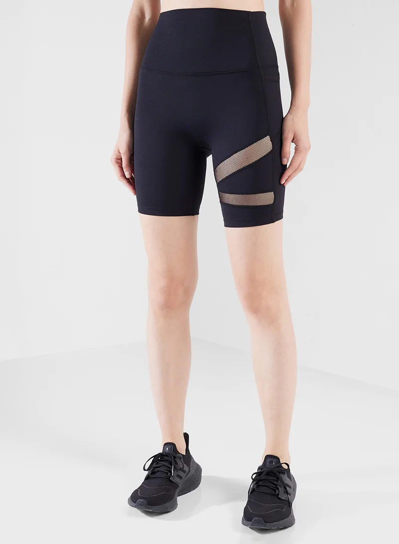 فورورد Sheer Mesh Panel Detail Sports Bra & Short Set