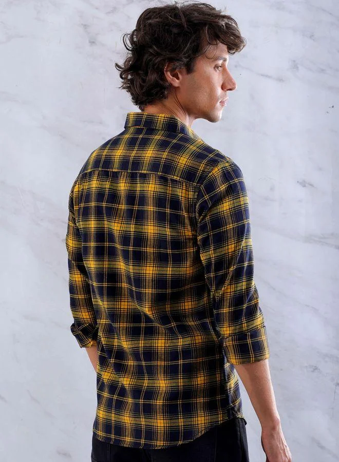 The Indian Garage Co Men Slim Fit Checkered Full Sleeves Cutaway Collar Casual Shirt
