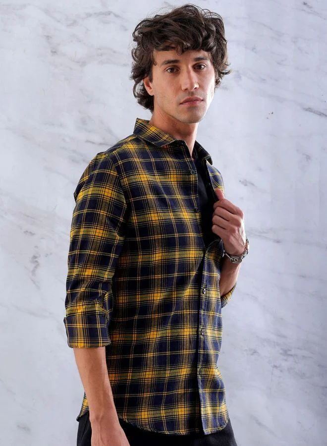 The Indian Garage Co Men Slim Fit Checkered Full Sleeves Cutaway Collar Casual Shirt