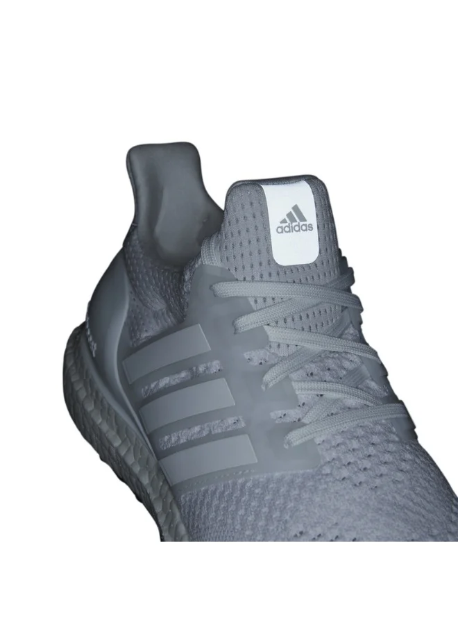 adidas أحذية أديداس ألترا بوست . للرجال
