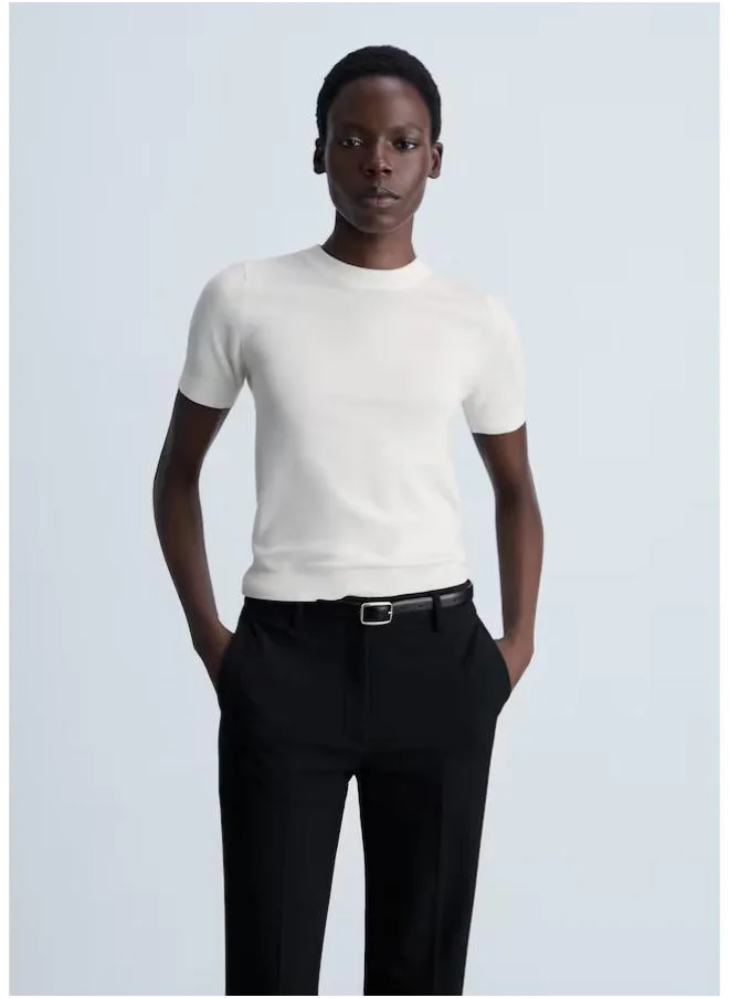 مانجو Short-Sleeved Fine-Knit Sweater