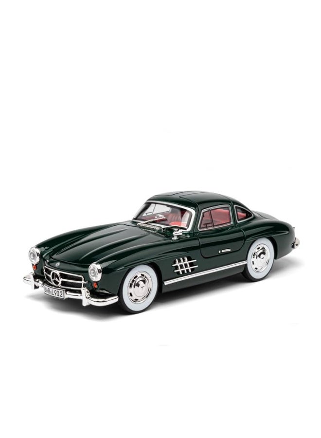 BENZ سيارة مرسيدس بنز 300 SL قابلة للسحب مصنوعة من المعدن مقاس 1:32 متنوعة. W32391 - Image 1