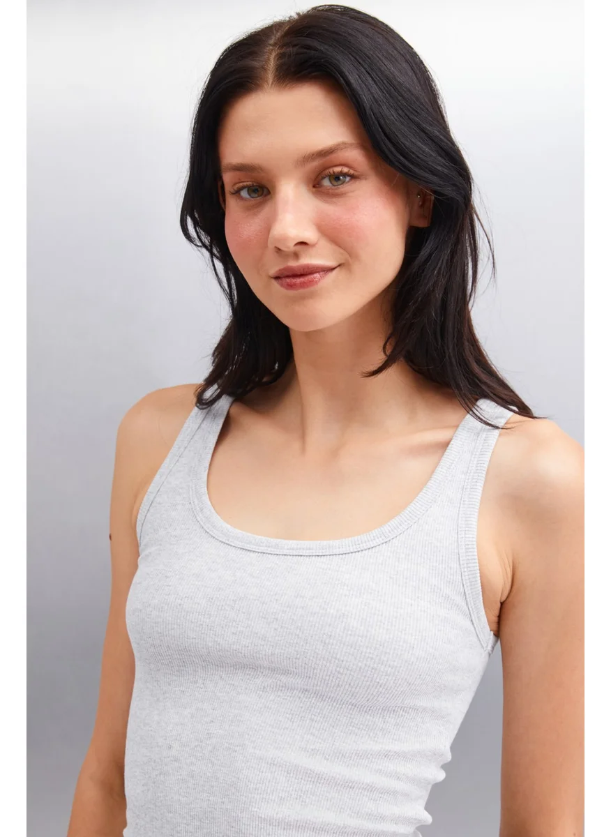 جريميلانج Marinette Women Regular - Black Tank Top