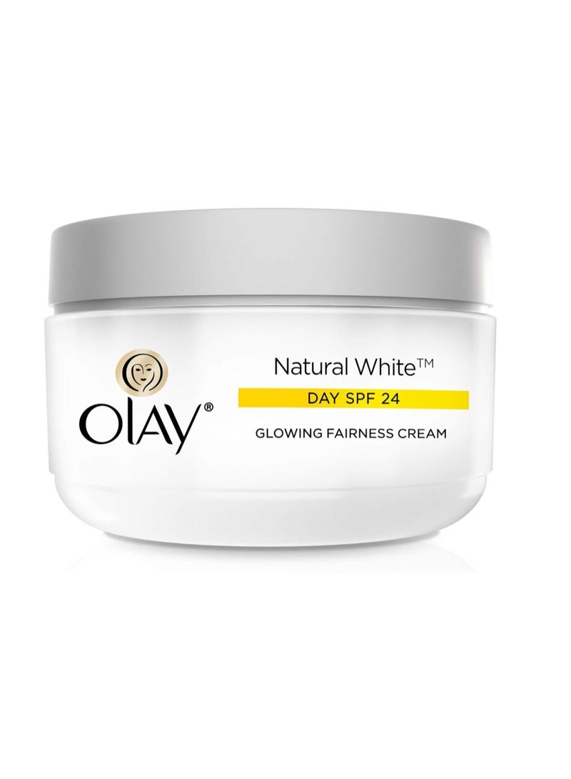 Olay Natural White Beauty Box: Face Wash 100 g + Day Cream SPF 24 50 g + Night Cream 50 g, 200 g - Image 3