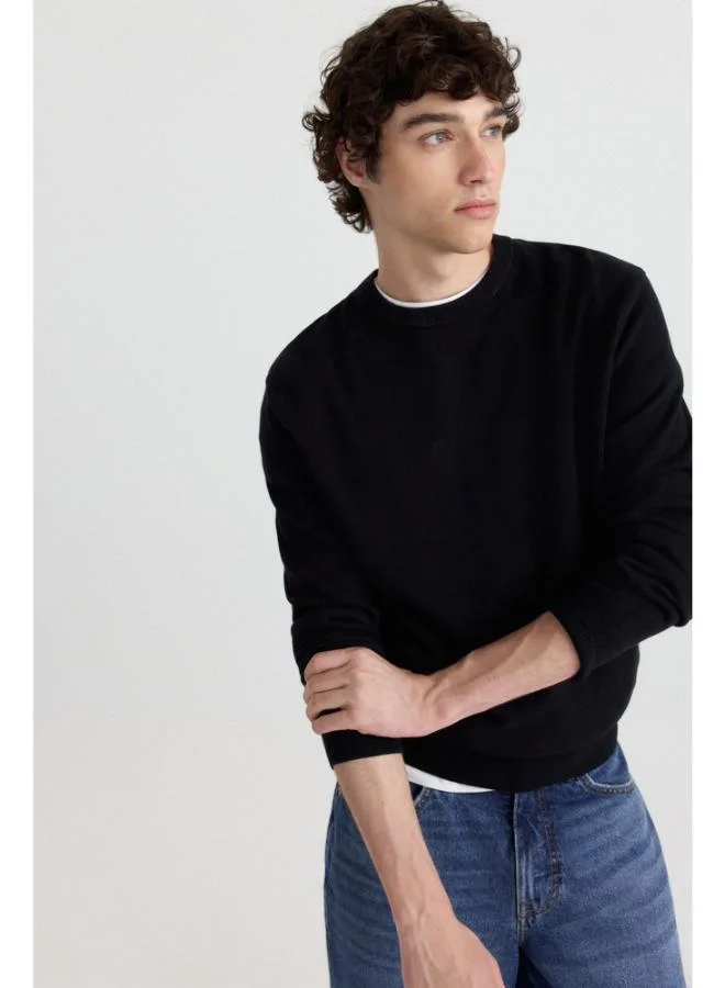 Basic round neck jumper