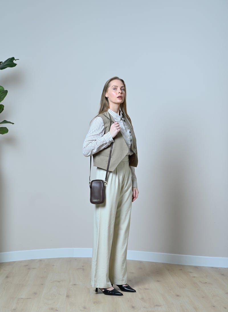 HOLBORN CLASSIC Luna Travel Pouch With Phone Compartment For Women - Brown, Leather Phone Pouch Bag, Crossbody Phone Bag, Genuine Leather - Image 5