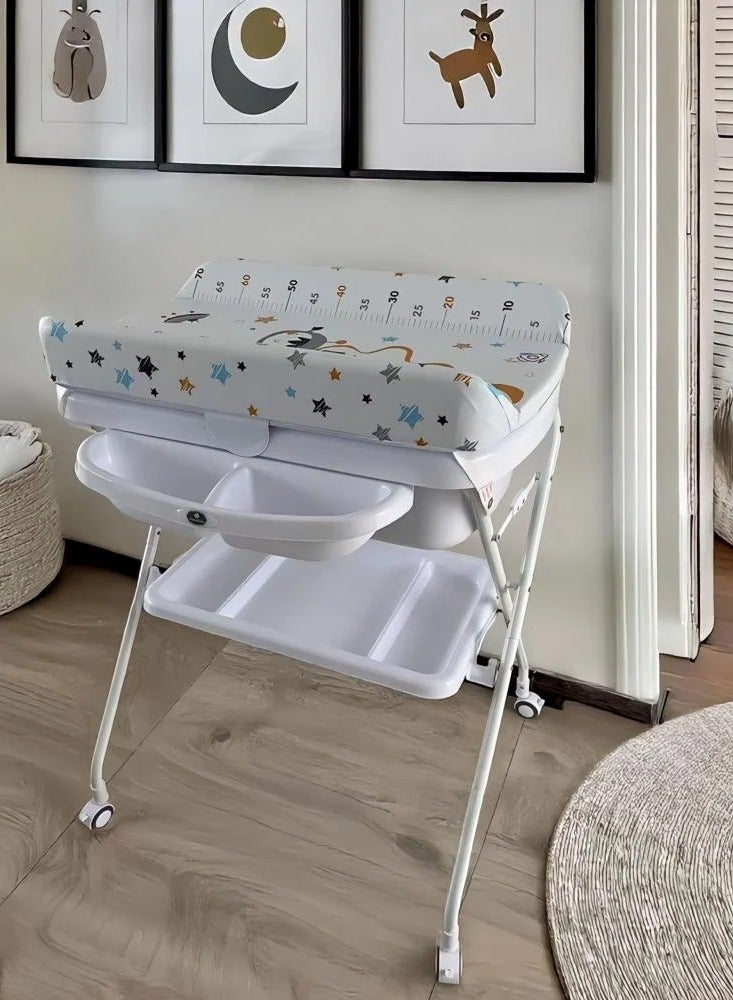 بيبي شاين حوض استحمام محمول 2 في 1 متعدد الوظائف للأطفال حديثي الولادة مع طاولة تغيير حفاضات الأطفال بعجلات قابل للطي (رسمة كائن فضائي) - Image 2