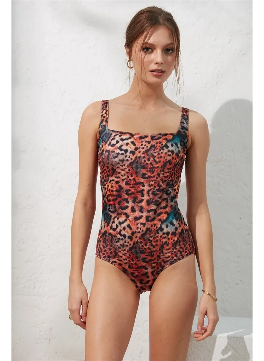 بيير كاردان 221130 Square Collar Corset Swimsuit