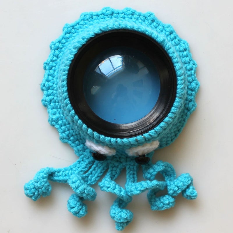 Handcrafted Camera Lens Decorative Ring Toy 5. 
