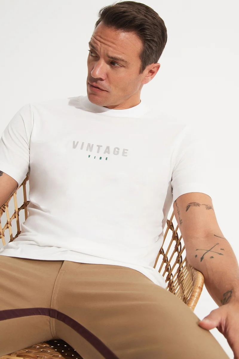 JUNE Men's Regular Fit Printed Crew Neck T-Shirt