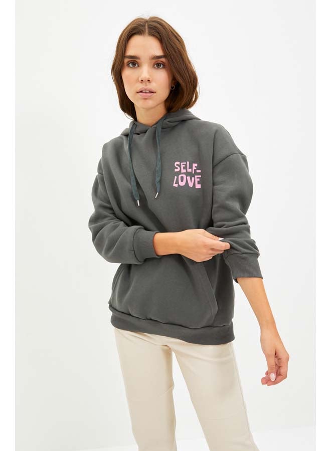 trendyol Anthracite Back with Print Detail Oversized/Wide Fit, Fleece Inside Knitted Sweatshirt TWOAW22SW0687. - Image 3