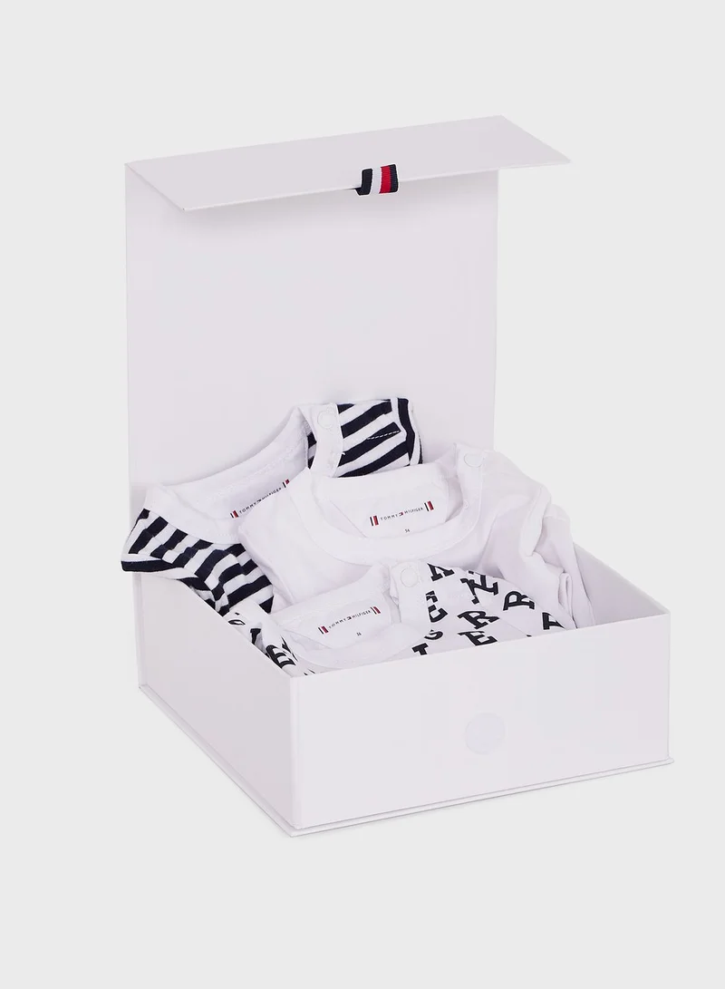 TOMMY HILFIGER Infant Monogram Gift Set