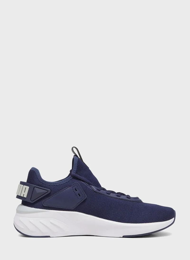PUMA Amare Fresh