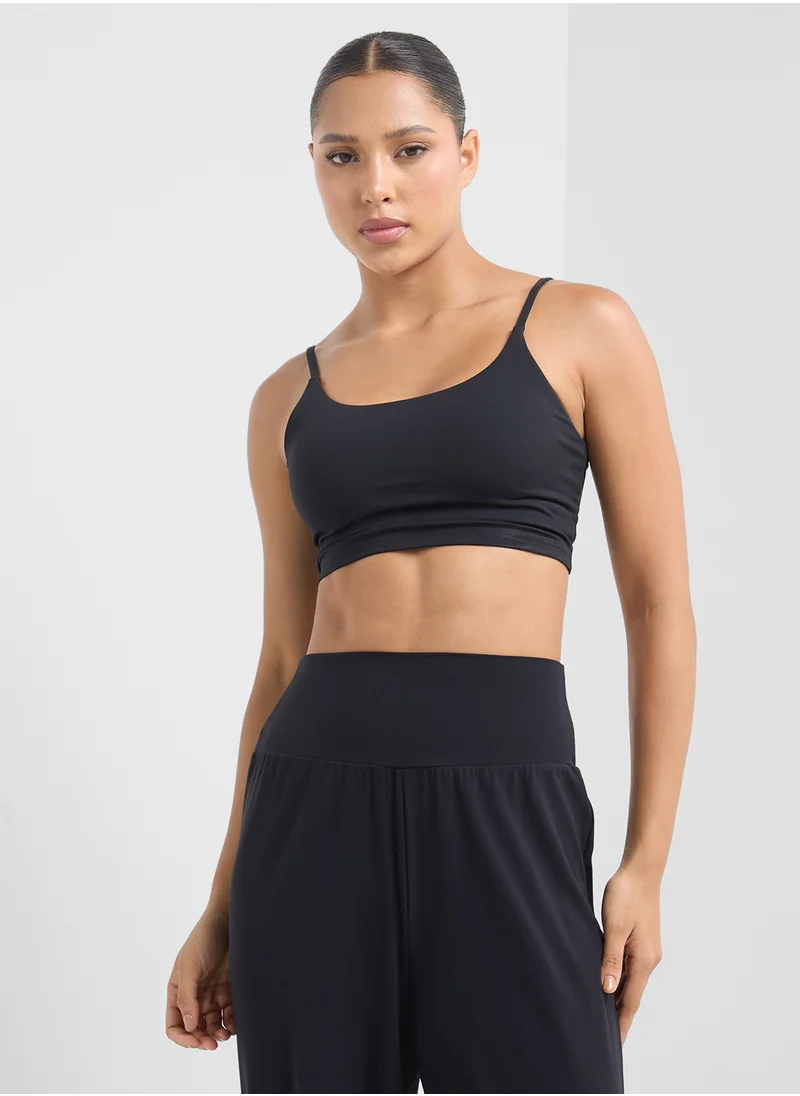FRWD Basic Essential Sports Bra