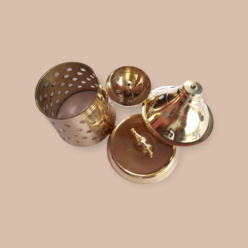 Devera Brass Akhand Diya with Cover Jyoti Wick Oil Lamp Golden Temple Shape Oil Lamp Diyas Spiritual Puja Lamp for Diwali and Other Festivals Medium - Image 4