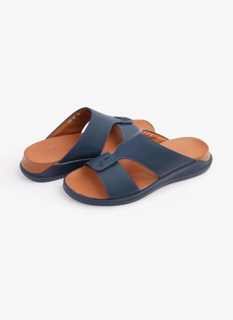 UOMO Cavalier UOMO CAVALIER CLASSIC DESIGN SANDALS