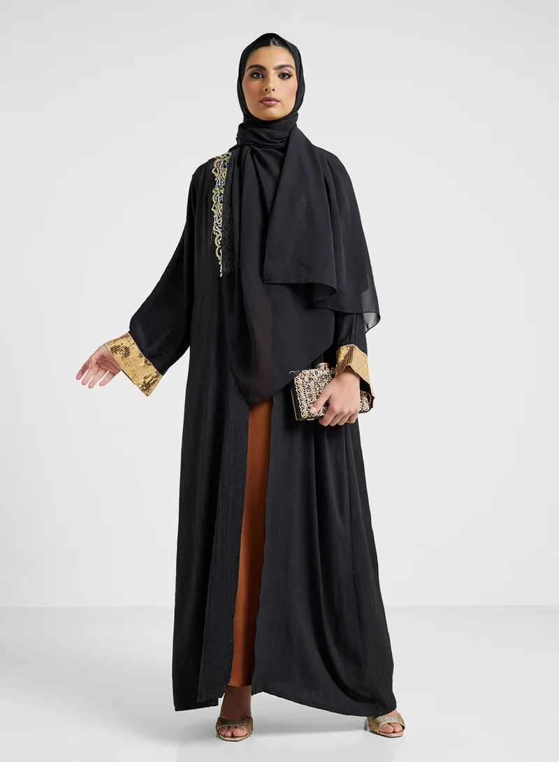 Khizana Embroidered Abaya With Sheila
