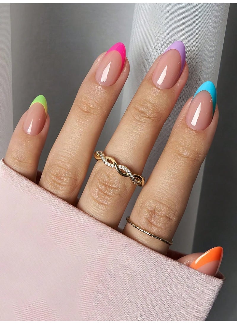 اظافر تركيب مزيفه بشكل لوزي تحتوي العلبه على 24 ظفر مع مبرد اظافر و صمغ - Image 1