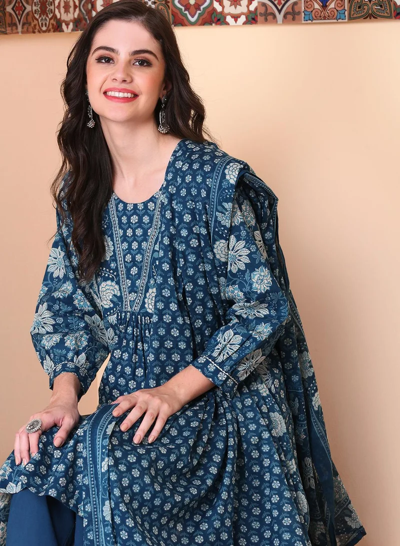 ISHIN Women's Blue 100% Cotton Printed Straight Fit Kurta Set
