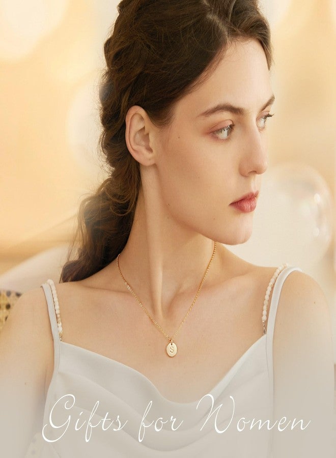 Hidepoo قلادات هيديبو الصغيرة على شكل قرص، هدايا، قلادات شخصية بأحرف أولية، أفكار هدايا عيد ميلاد، قلادة بحرف للنساء، هدايا مجوهرات، قلادة C - Image 4