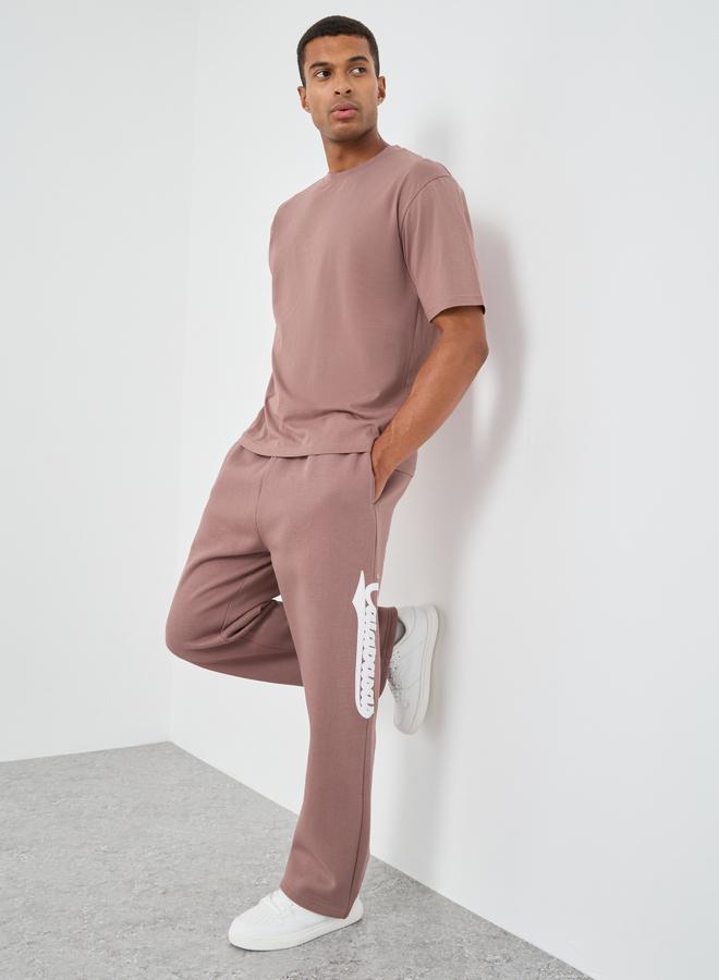 Styli Slogan Applique Detail Twill Oversized Joggers - Image 2