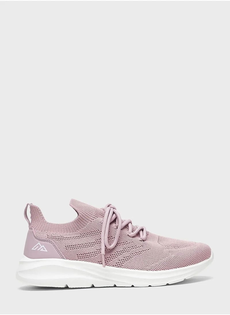 شو اكسبرس Lace Up Low Top Sneakers