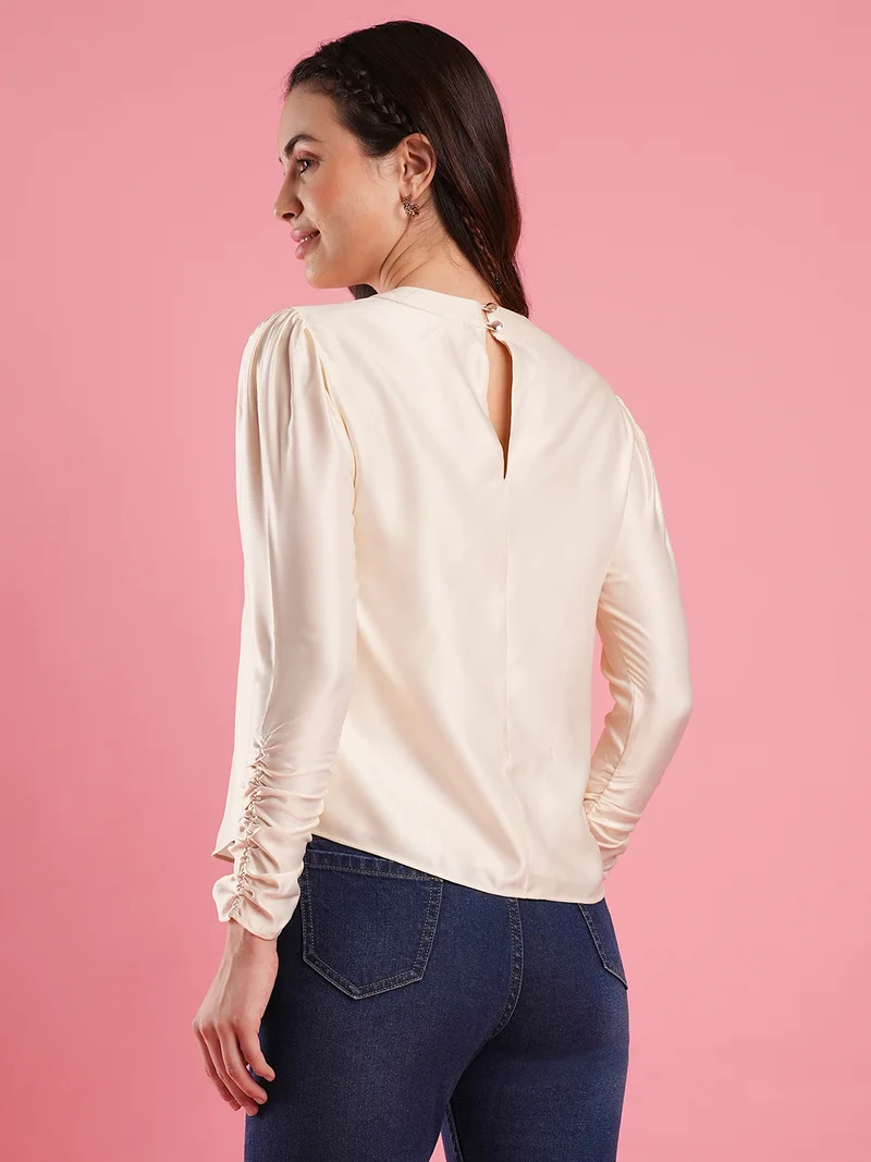 globus Women Solid Round Neck Top