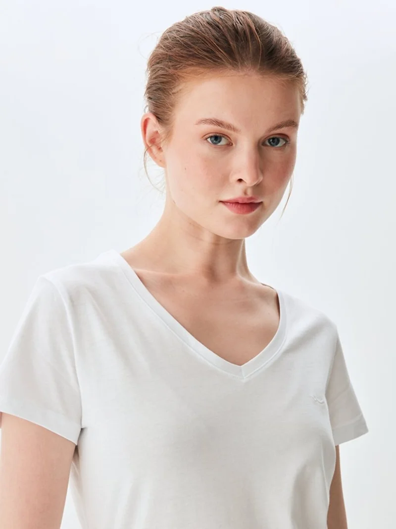 ال تي بي White T-Shirt